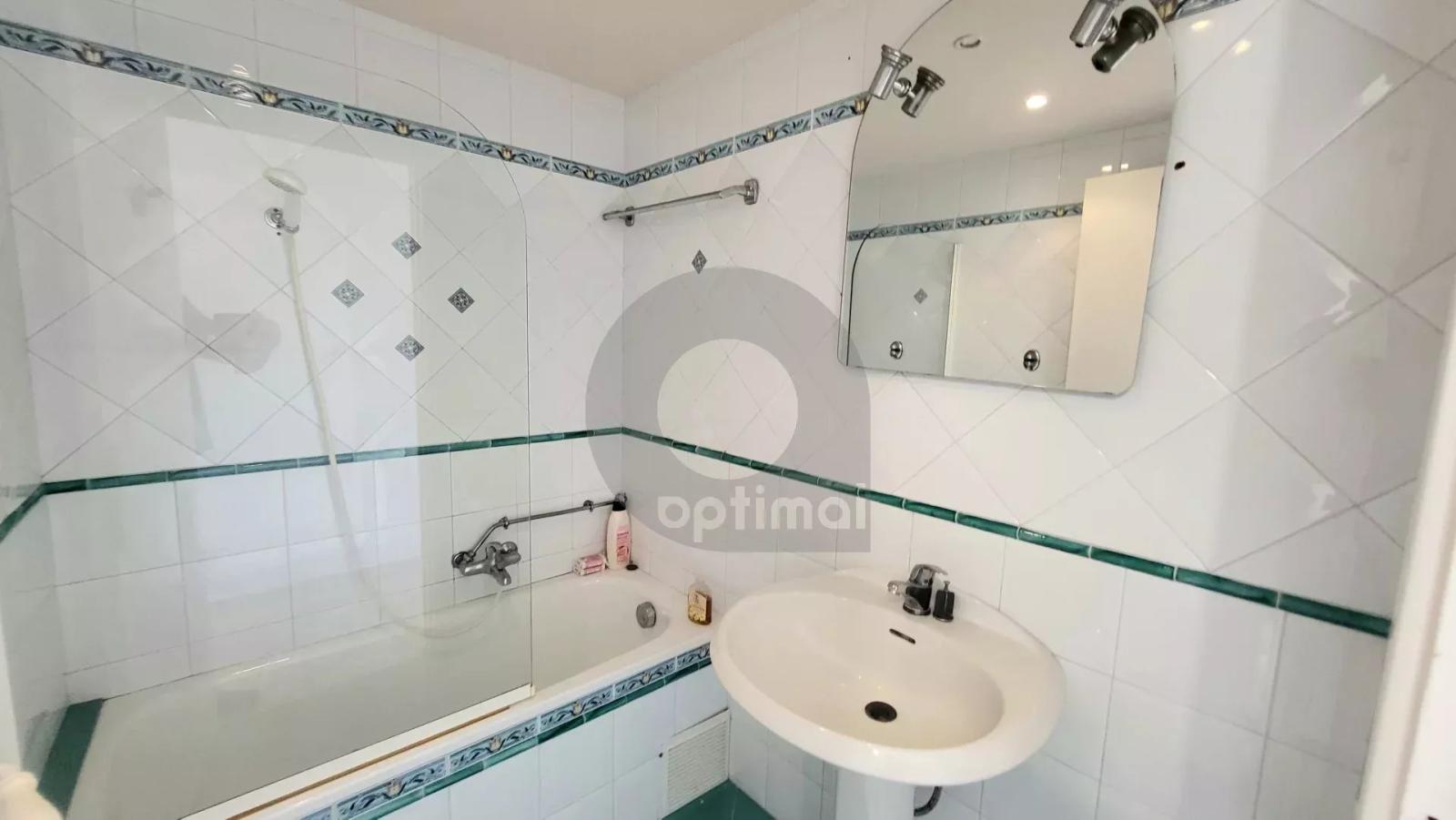 Roquebrune Cap Martin - Appartement trois pièces