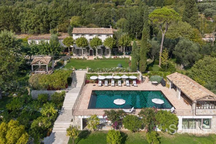 Bastide de charme avec vues panoramiques
