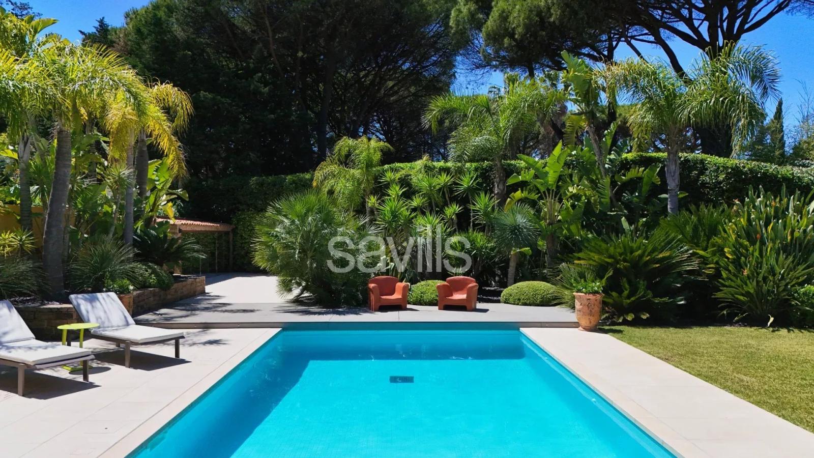 Villa 4 chambres avec piscine – À deux pas de Saint-Tropez