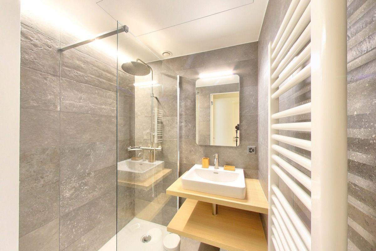 RÉSIDENCE MEUBLÉE "PETITE COUR" STUDIOS AVEC SERVICES HÔTELIER