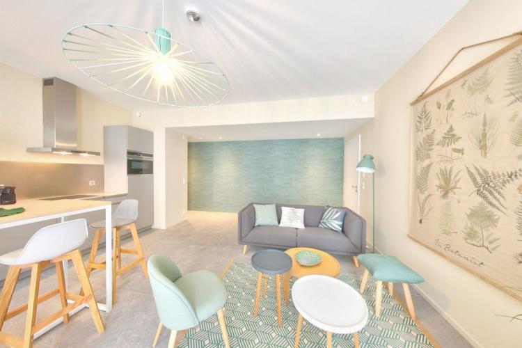 RÉSIDENCE MEUBLÉE "PETITE COUR" STUDIOS AVEC SERVICES HÔTELIER