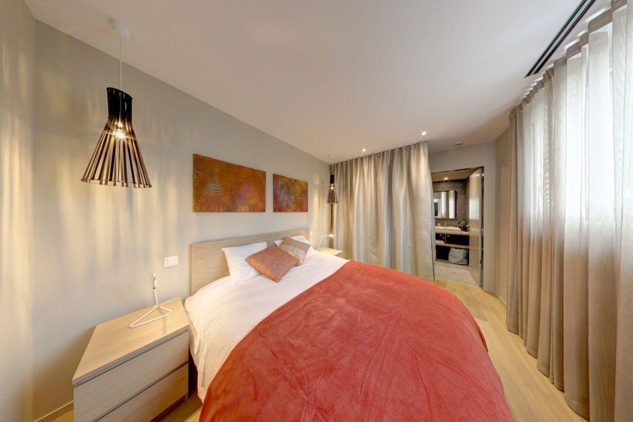 RÉSIDENCE MEUBLÉE "PETITE COUR" STUDIOS AVEC SERVICES HÔTELIER