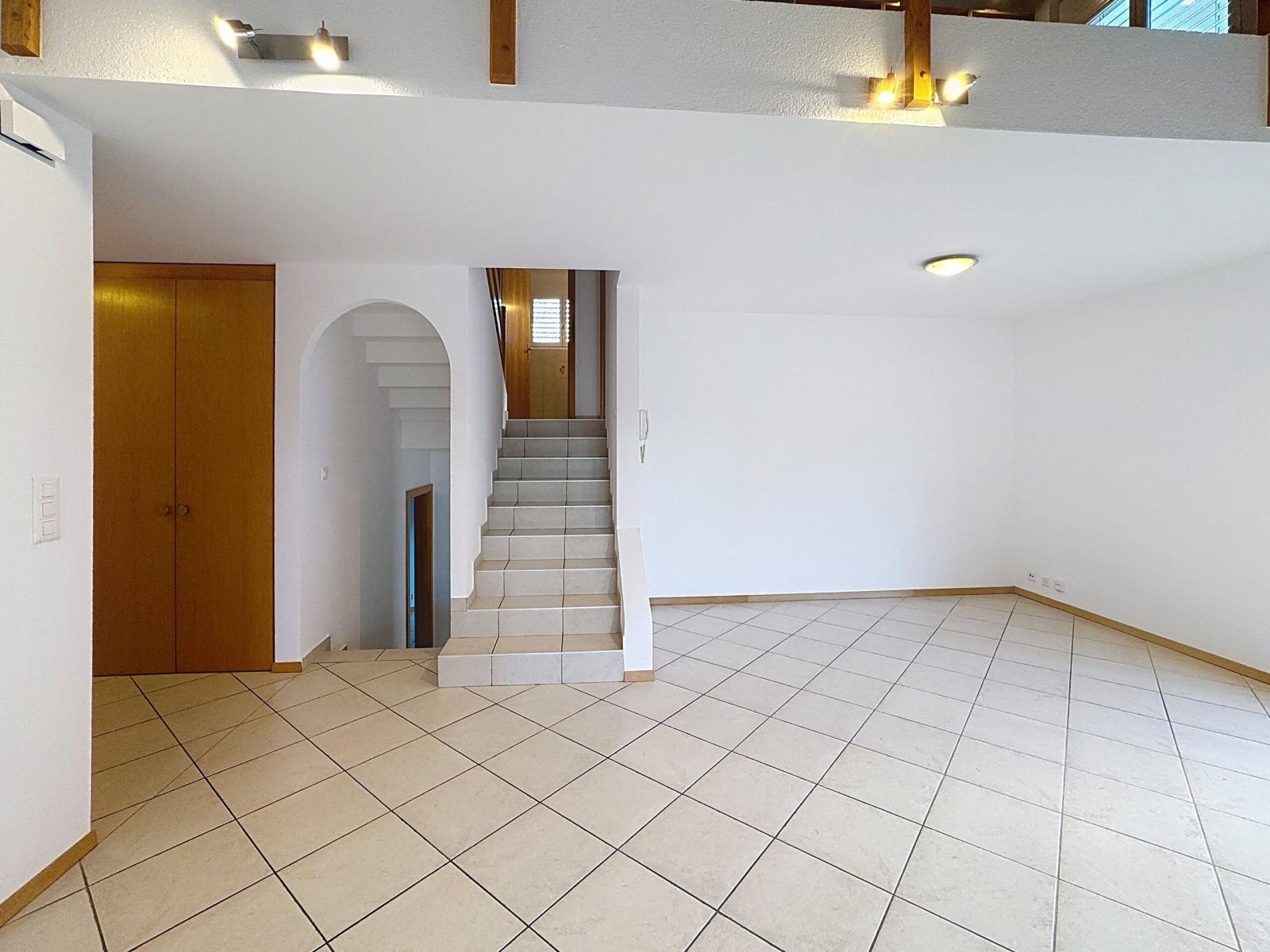 Spacieuse villa avec sauna