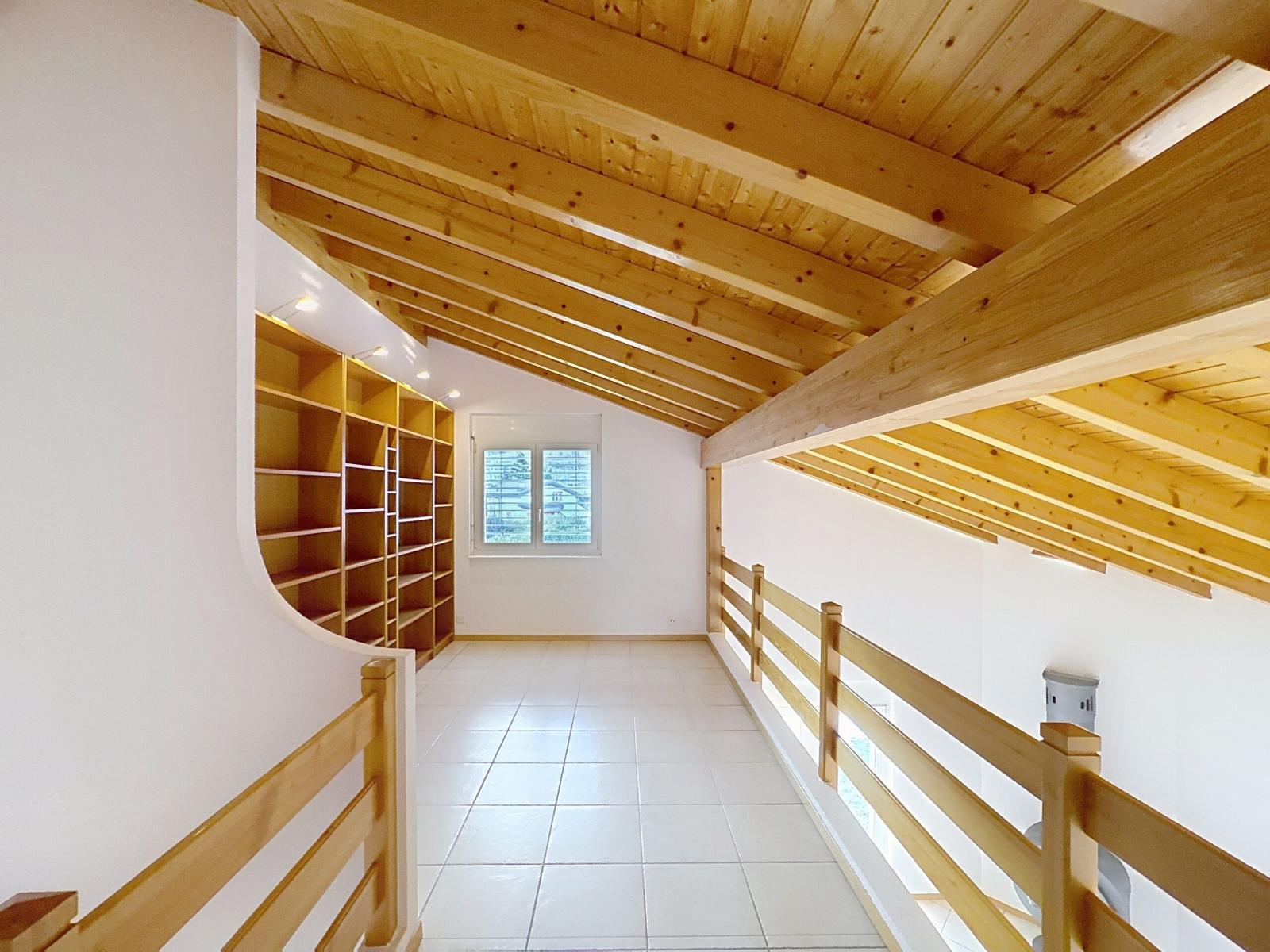 Spacieuse villa avec sauna