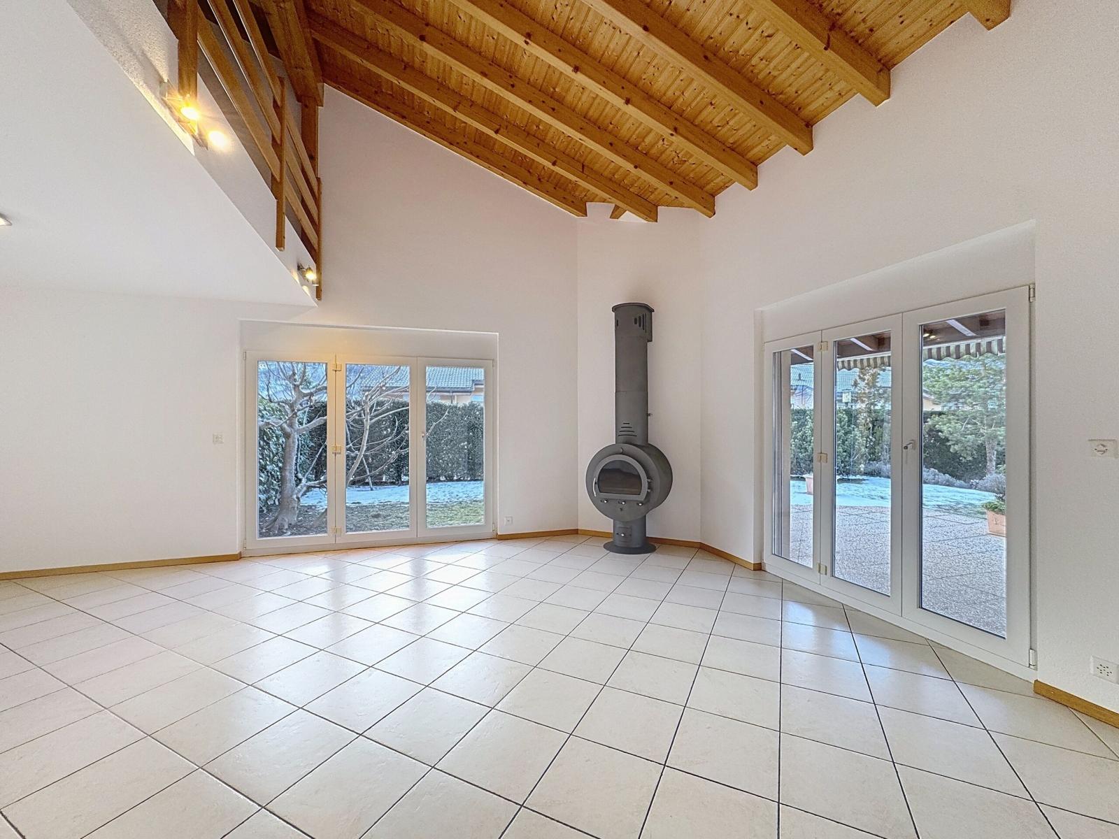 Spacieuse villa avec sauna