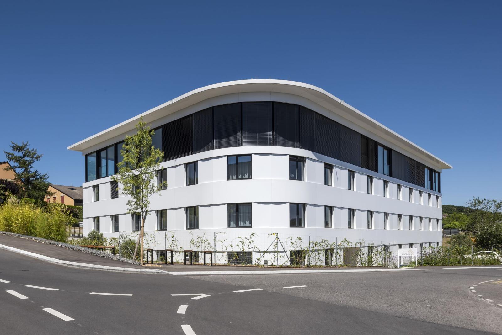 Studio meublé Grand d'environ 47m2 à 57m2