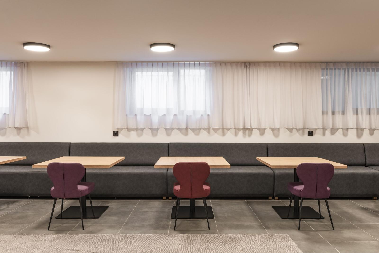 Studio meublé Grand d'environ 47m2 à 57m2