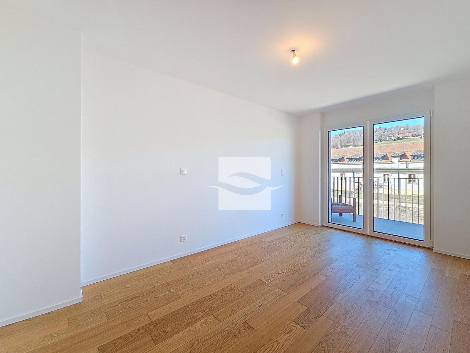 Bel appartement neuf avec deux balcons