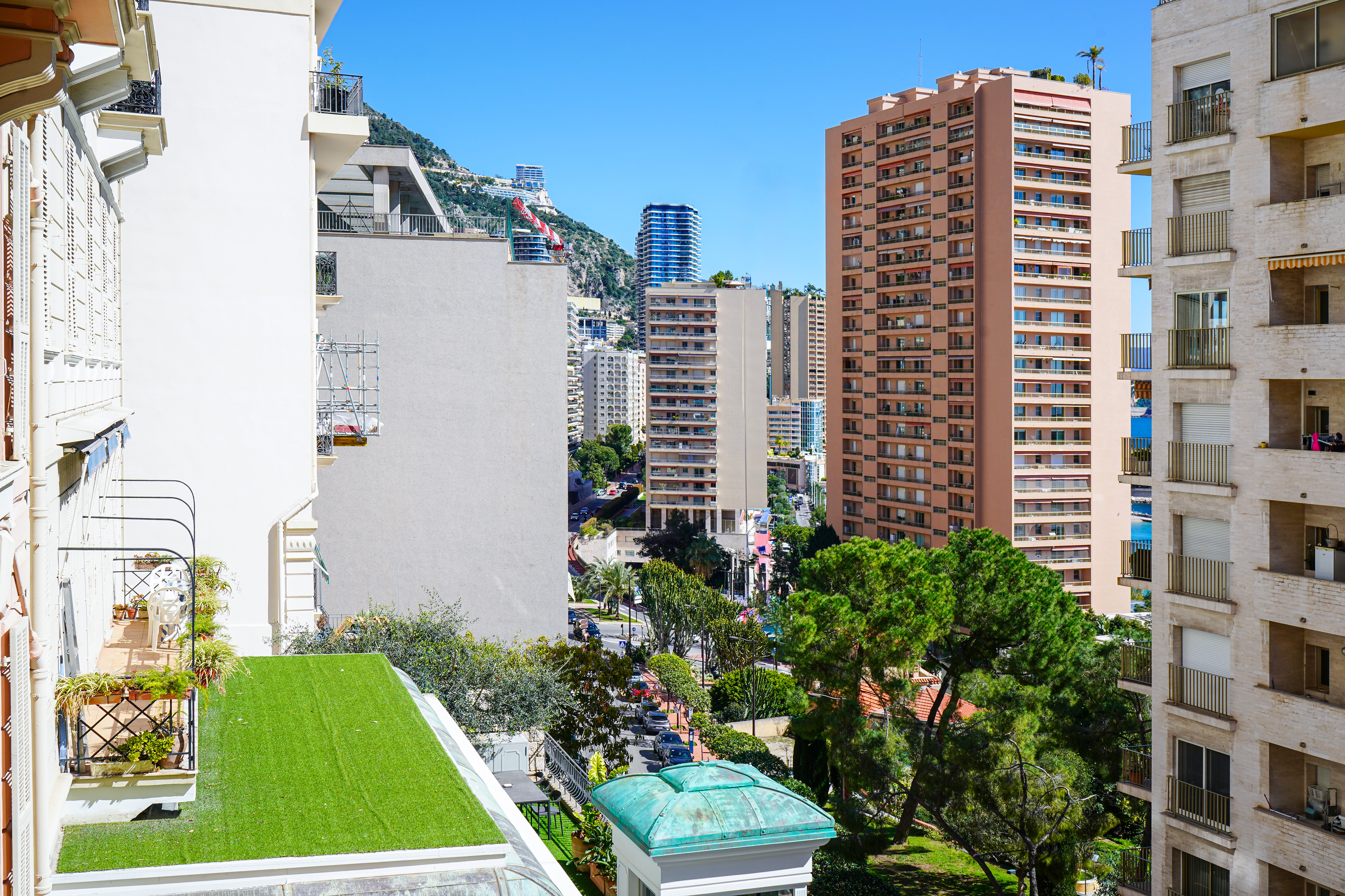 28c92_vue-est-barnes-valeri-agency-monaco-1774610699.jpg
