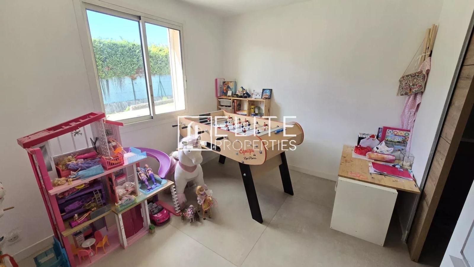 MAISON 7 PIÈCES DE 255 m² – GRASSE