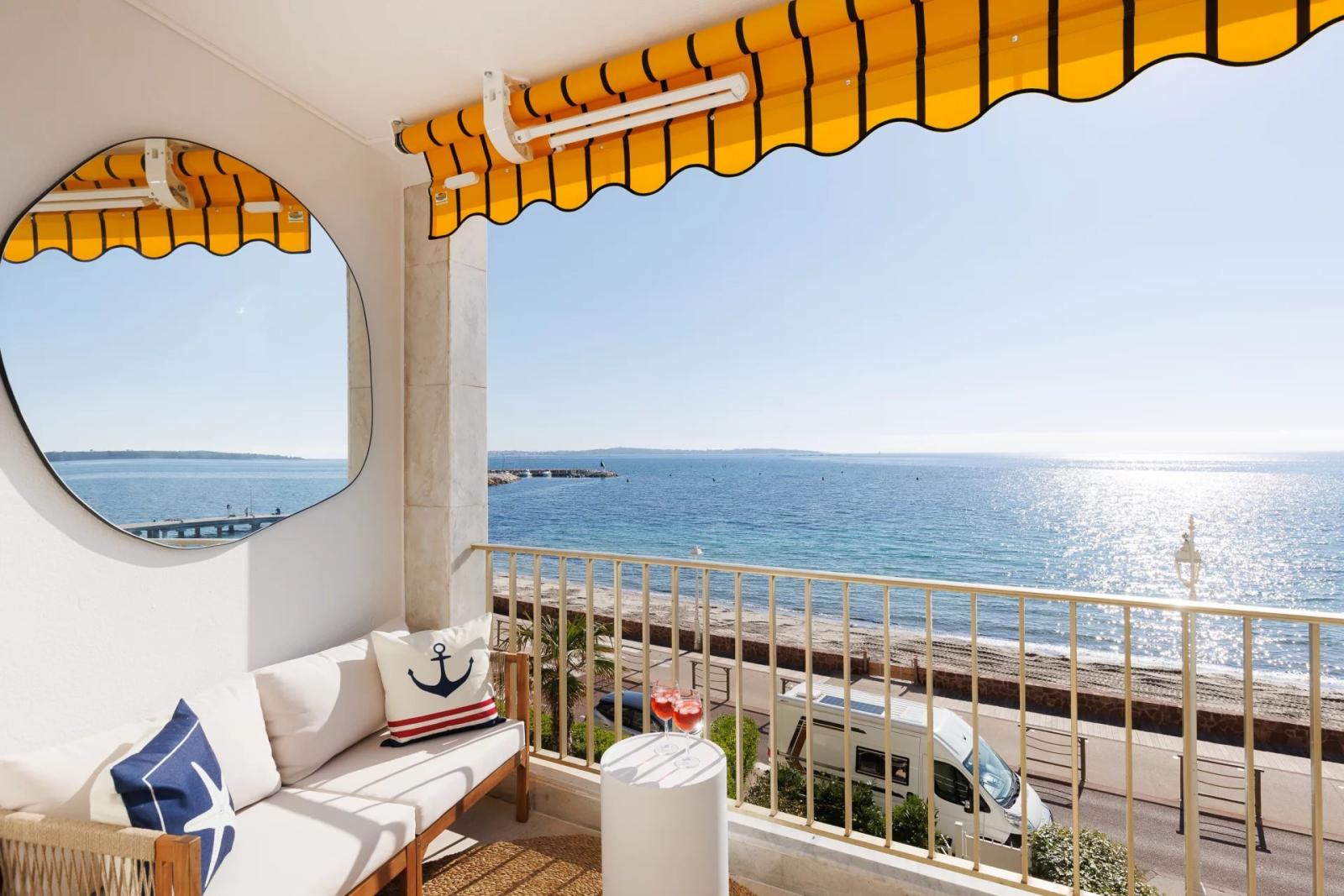 CANNES - PALM BEACH - VUE MER