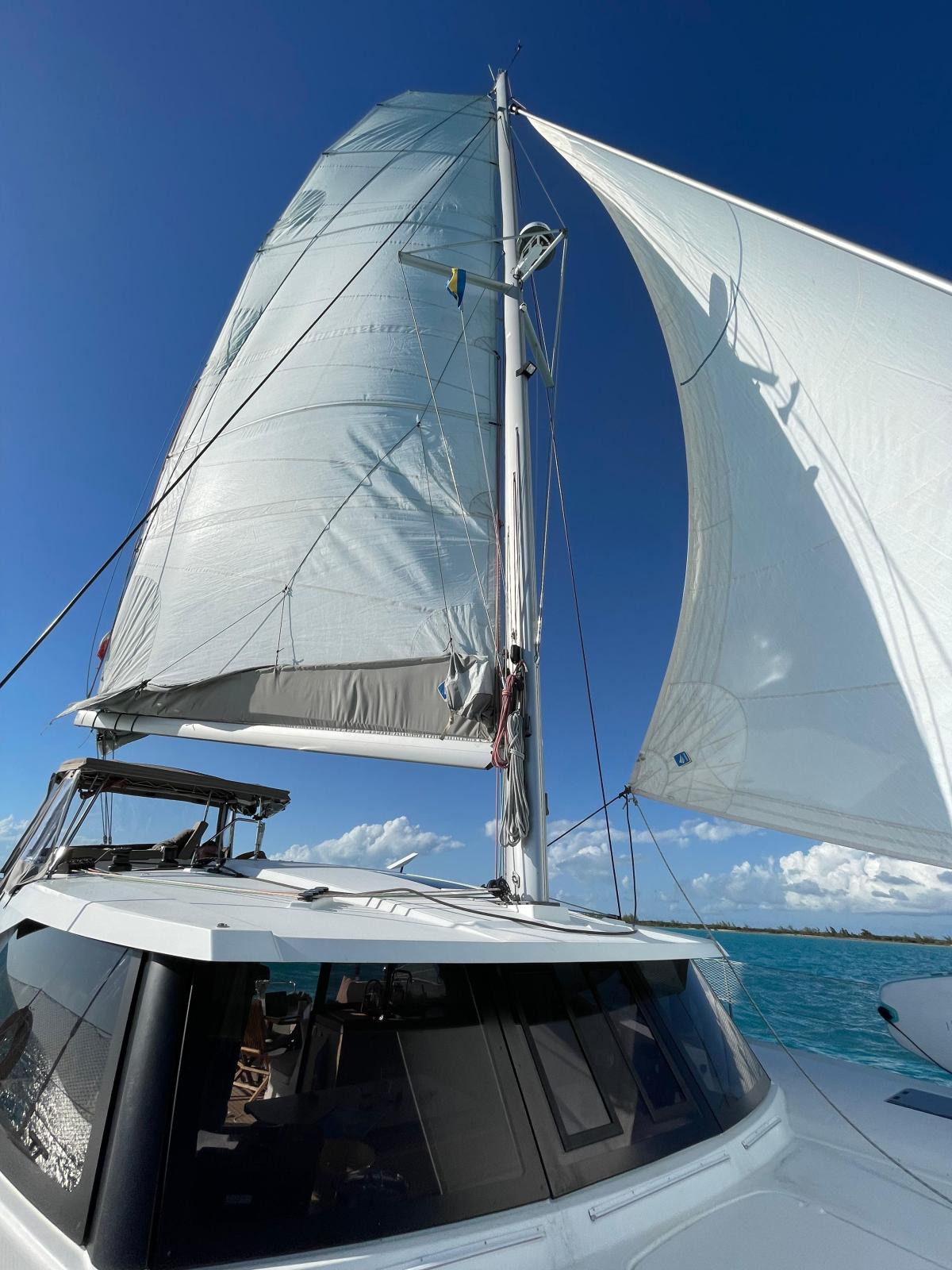 2c1c1_410e5_2016-fountaine-pajot-lucia-40-sail-9423220-20240610085112579-1_xlarge.jpg