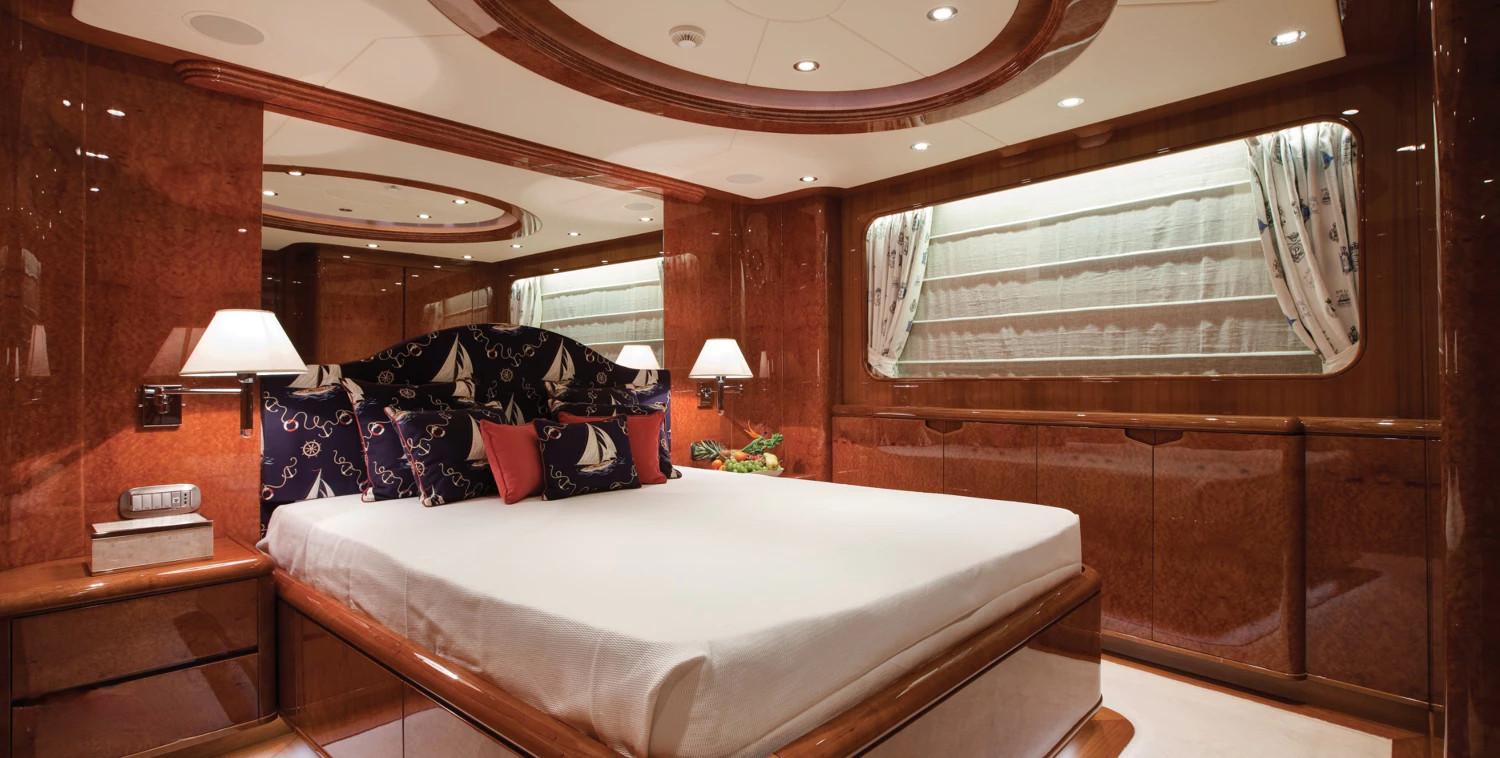 2dd5c_7c514_hnkkw_baron_trenck_barcelona_yachting_-_22.jpg