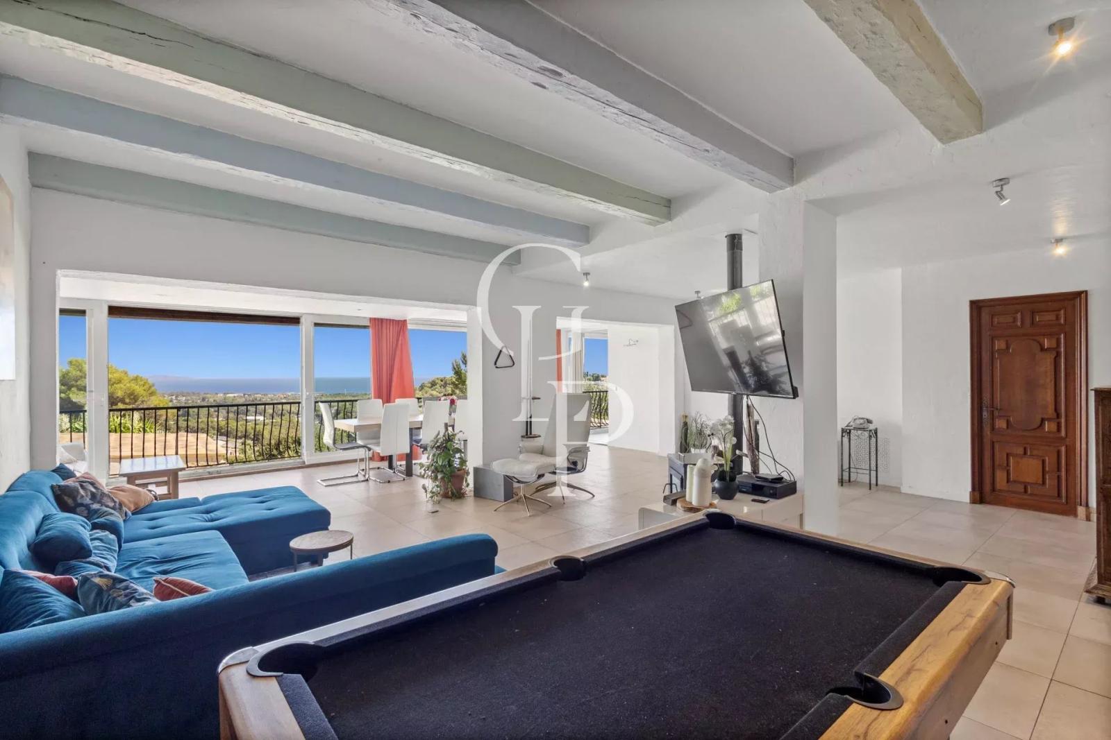 Antibes – Villa avec superbe vue mer