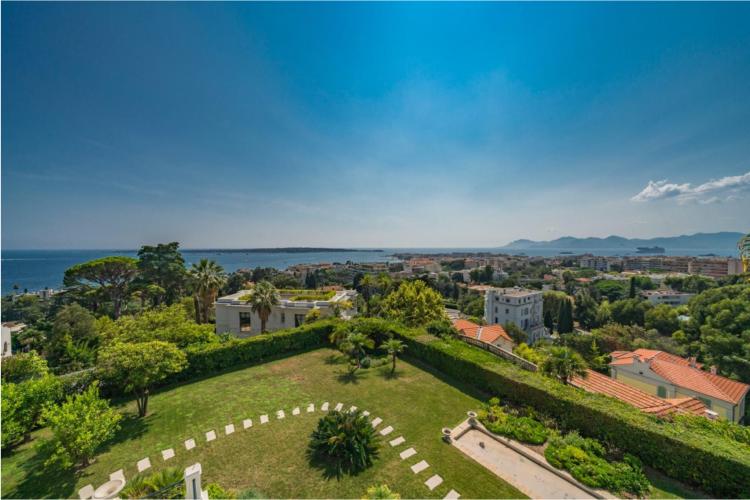 4 PIECES - CANNES CALIFORNIE