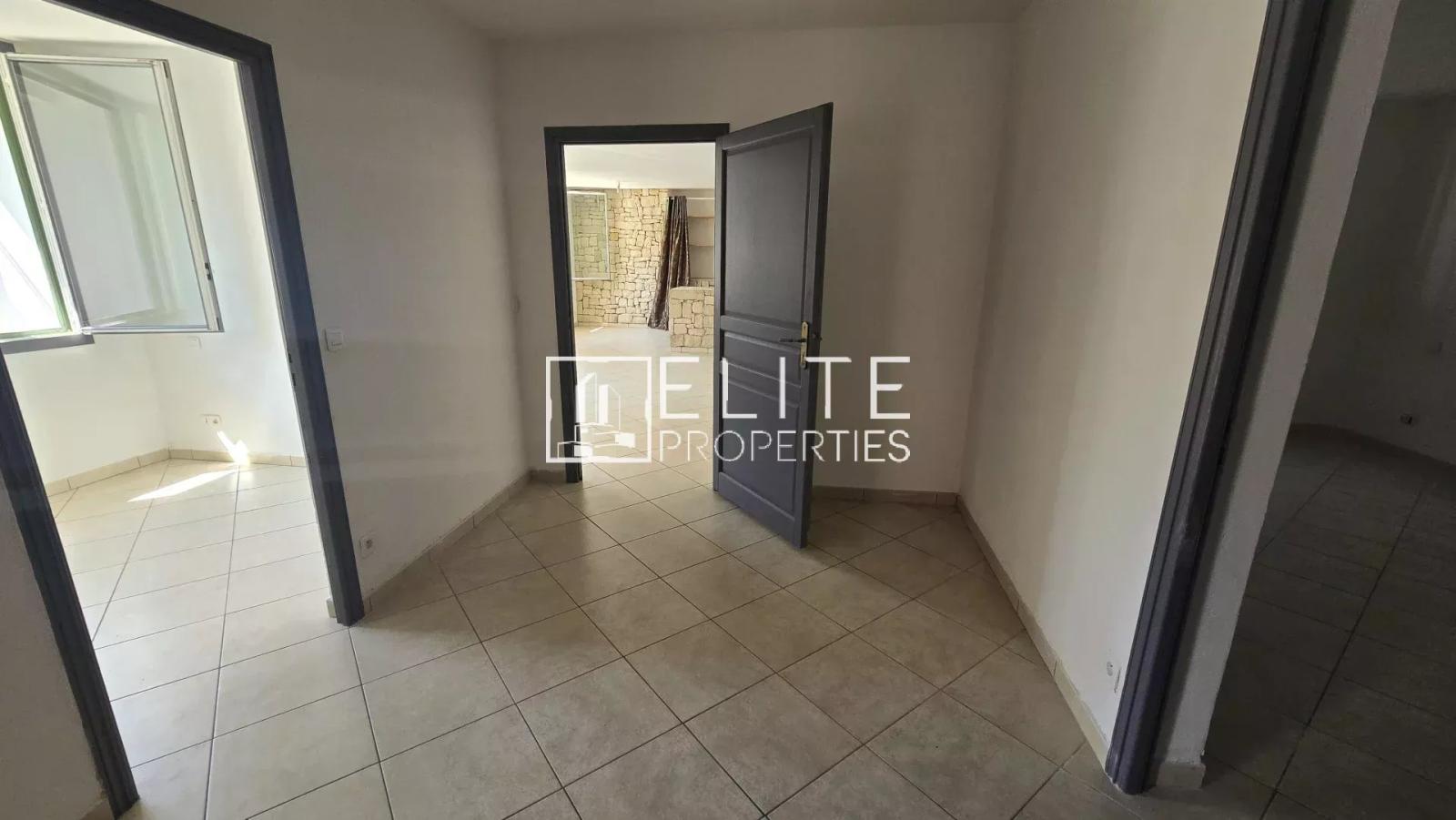 APPARTEMENT 4 PIECES 102m² + PARKING - VALLAURIS