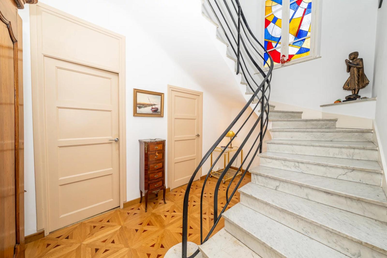 CANNES STANISLAS MAISON DE CARACTERE 6P JARDIN VUE MER GARAGE