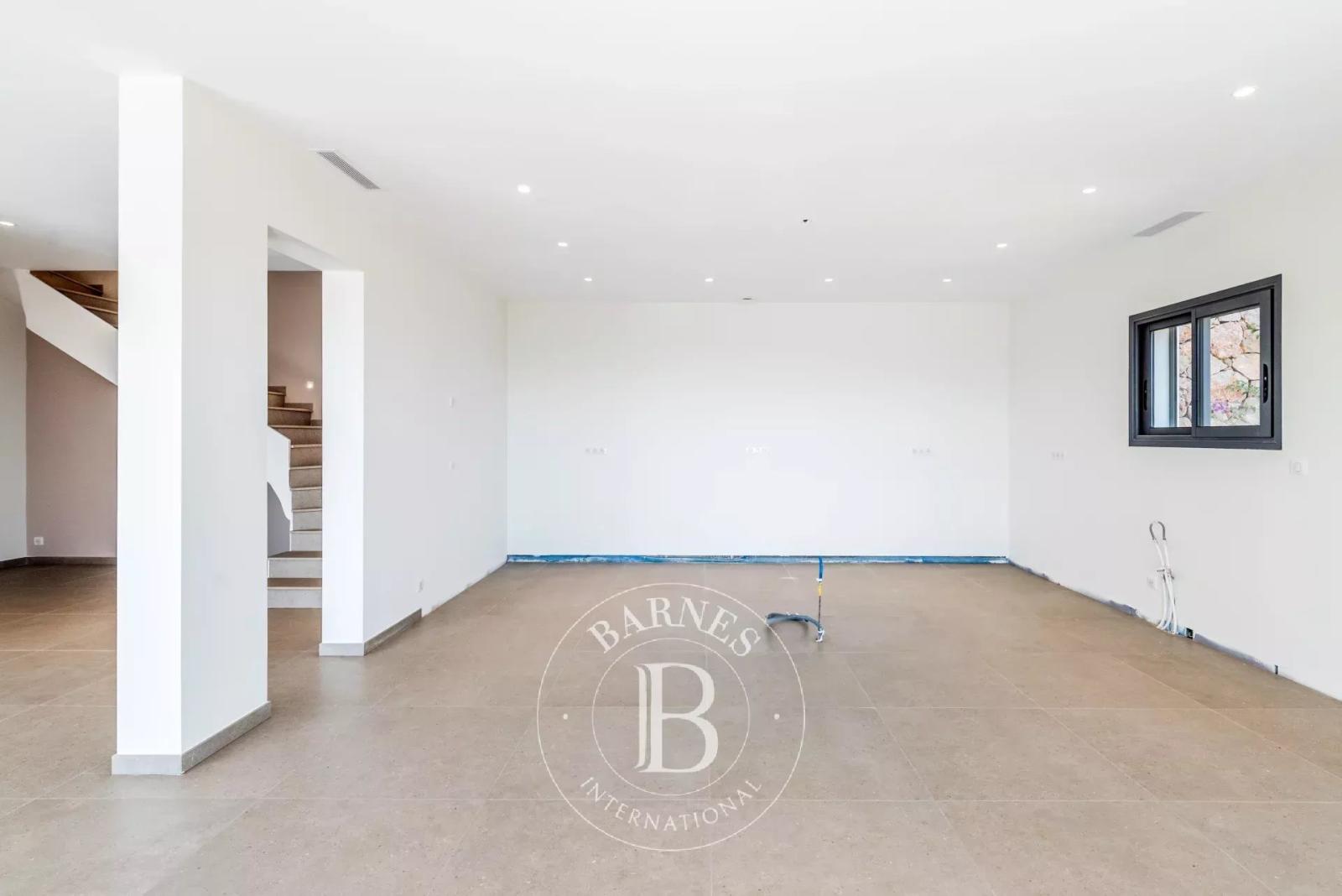 Spéracèdes - Maison contemporaine avec vues panoramiques mer - 4 chambres