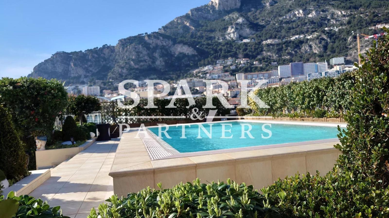 Monaco - Fontvieille - Rare penthouse luxueux de 7 pièces
