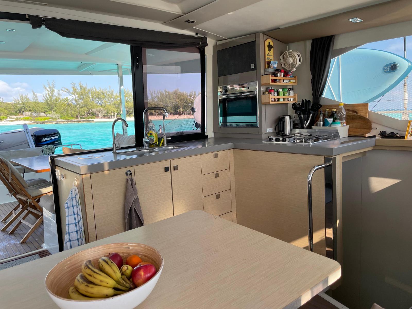 34ca5_bfa62_2016-fountaine-pajot-lucia-40-sail-9423220-20240610084859478-1_xlarge.jpg