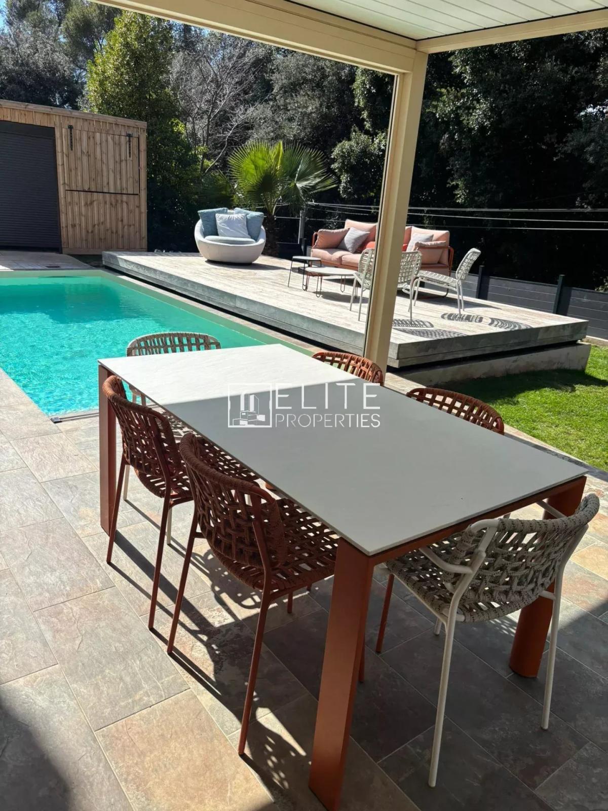 MAISON 5 PIÈCES DE 128 m² & PISCINE – GRASSE SAINT-JACQUES