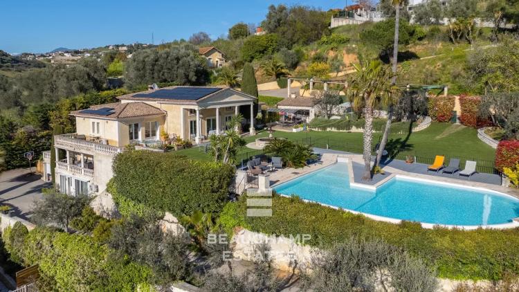 Villa néo-provençale 5 chambres avec piscine - Nice Fabron