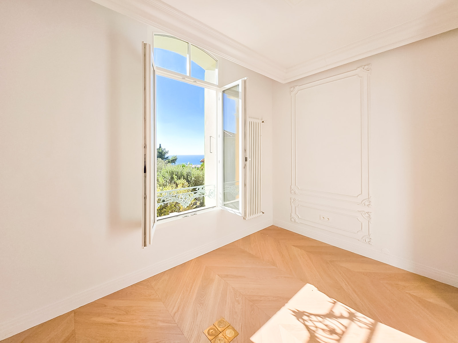 38DYo_chambre-bureau-vue-mer-1772199983.jpg