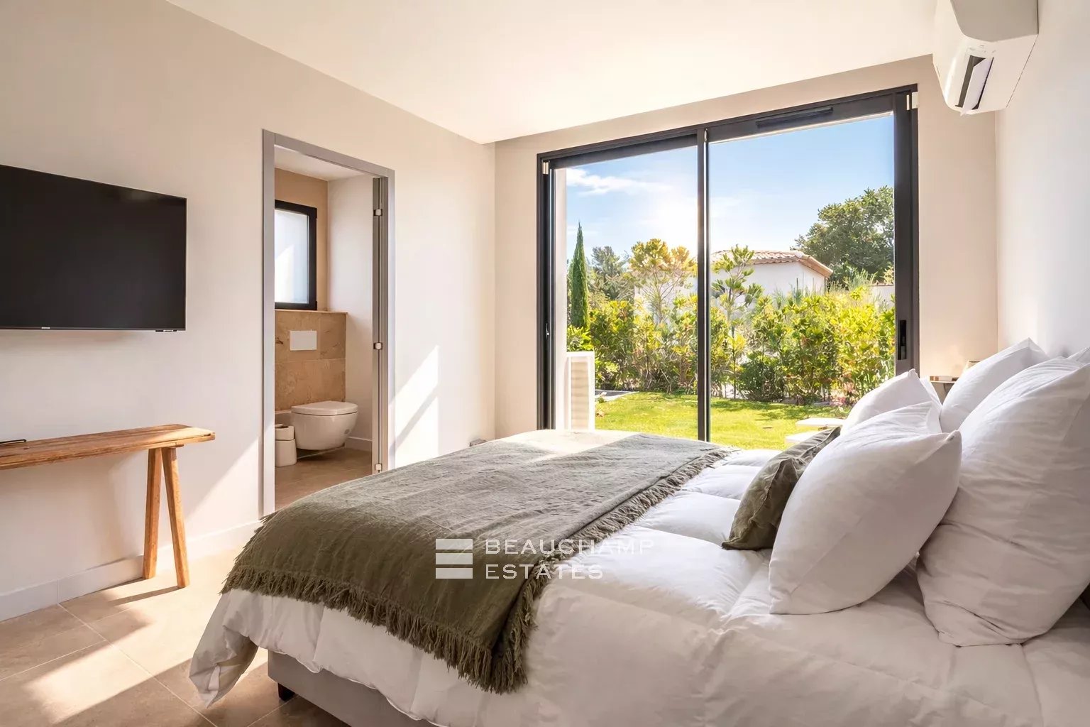 39b20d53169603502994c6415ae3cd24_5278fc01a7_1536-original.jpg
