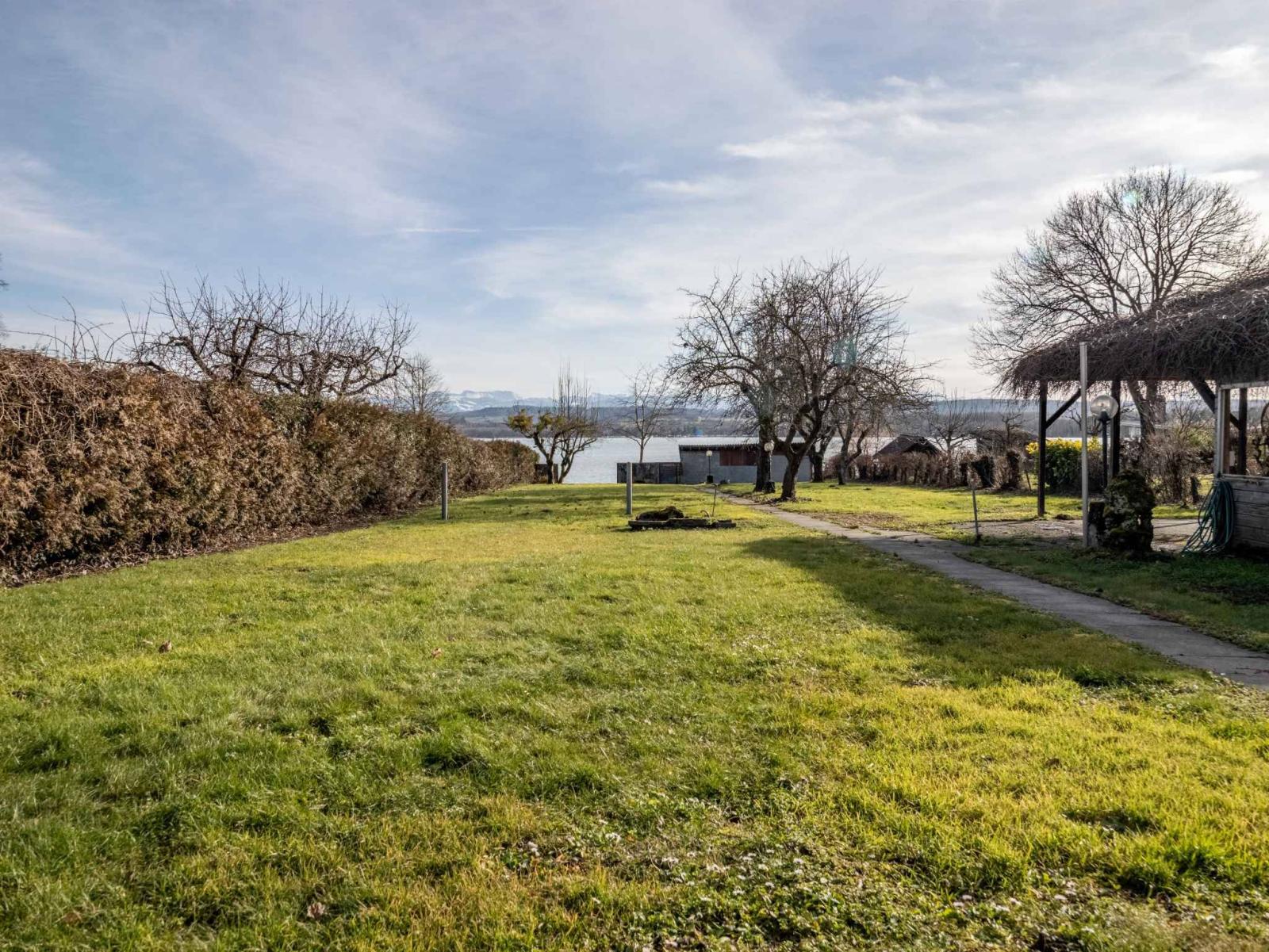 Une demeure de caractère au bord du lac de Morat