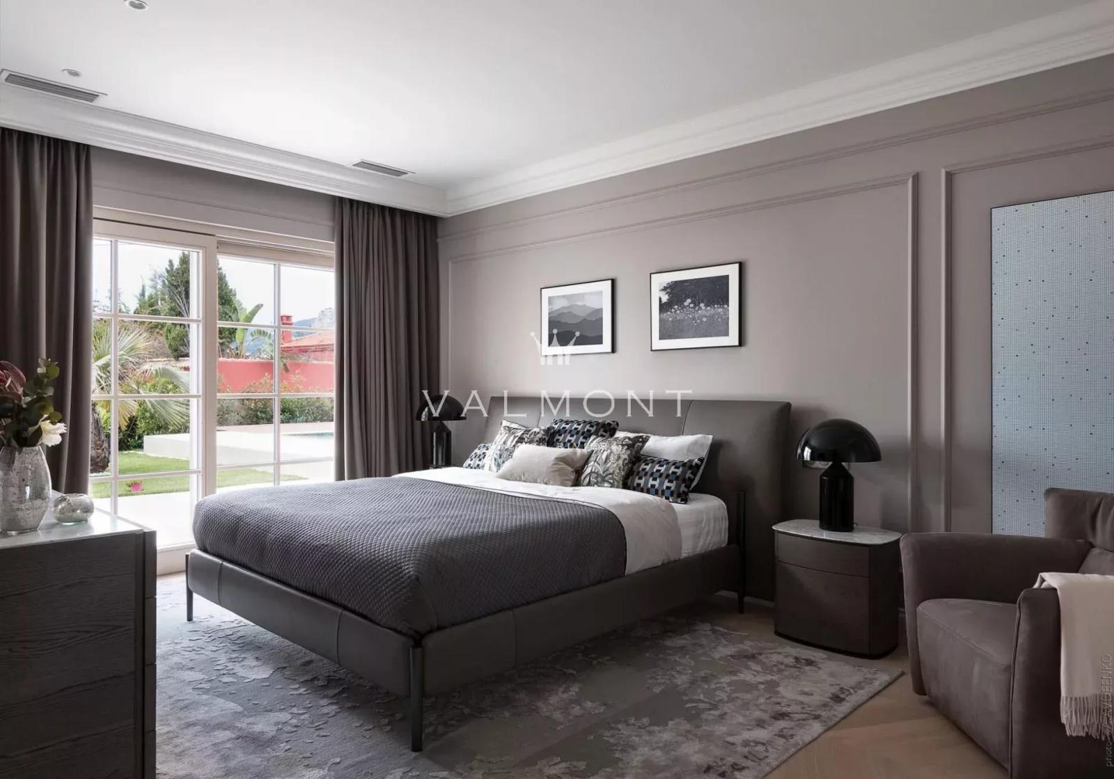 SOMPTUEUSE MAISON DE 5 CHAMBRES PROCHE DE MONACO