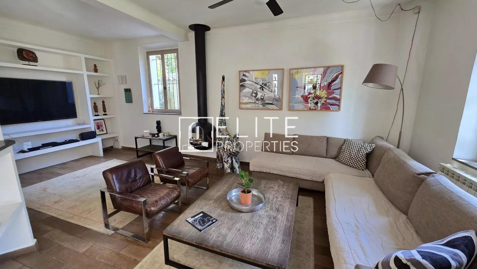 MAISON DE 242 m² AVEC DÉPENDANCES + PISCINE – MOUGINS