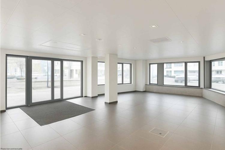 Arcade commerciale 284 m² - Emplacement stratégique à Prilly / Malley