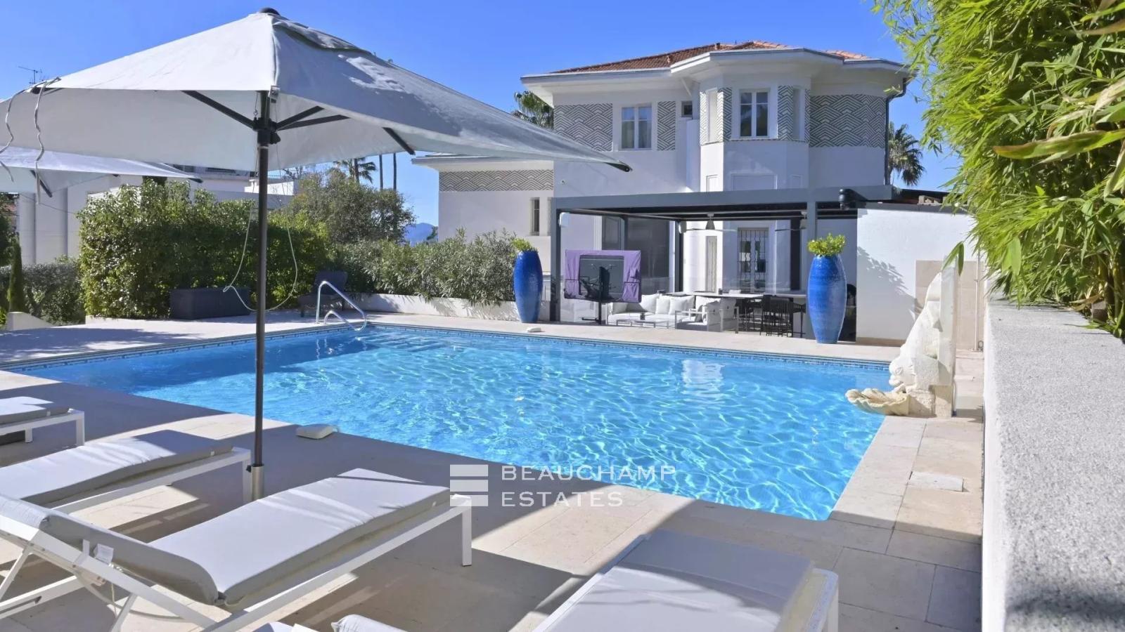 Villa 5 chambres Belle Époque avec vue mer  - Cannes Basse Californie