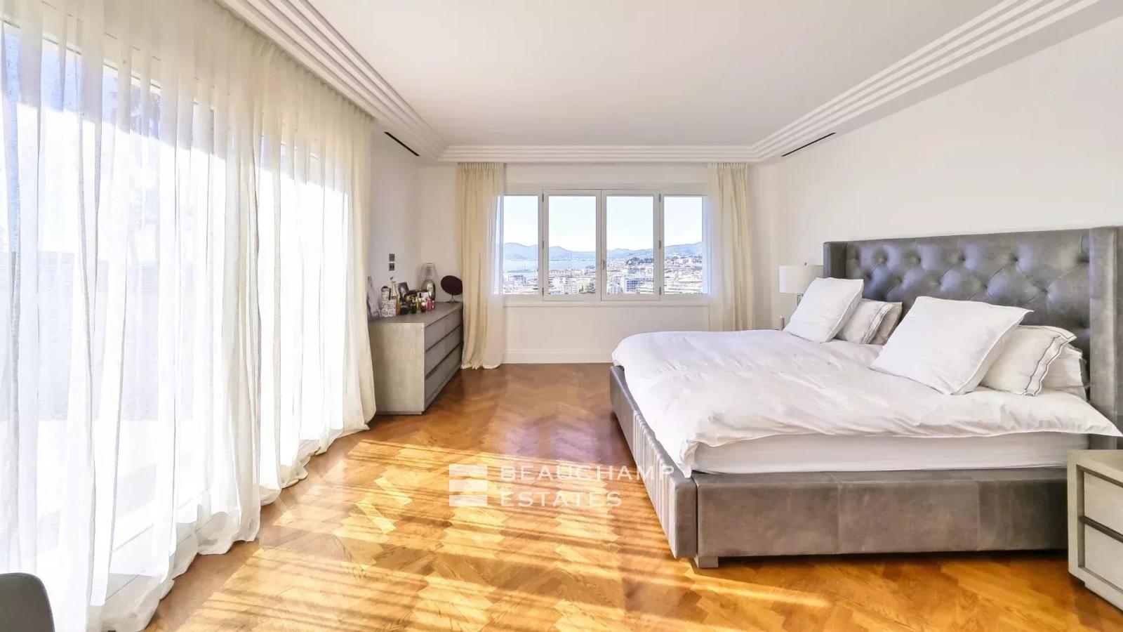 Villa 5 chambres Belle Époque avec vue mer  - Cannes Basse Californie