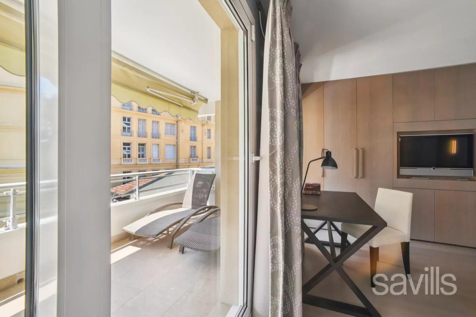 Appartement d'exception dans une résidence avec piscine