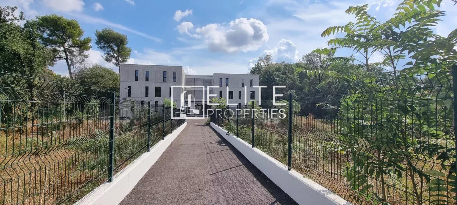 BATIMENT NEUF LOCAL COMMERCIAL GRASSE