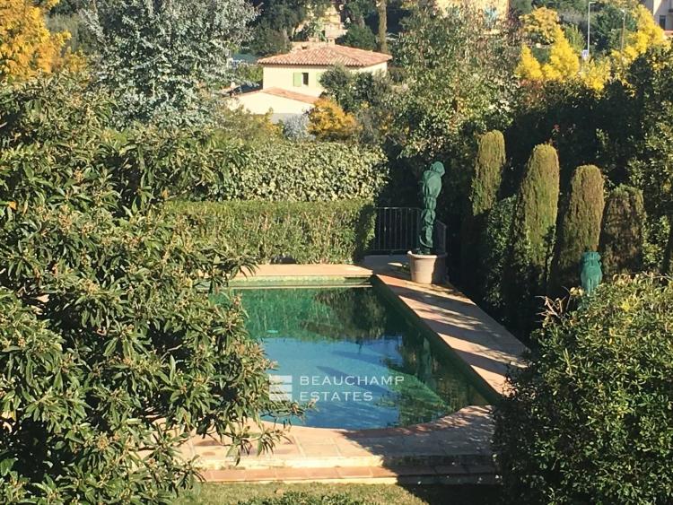 Villa 5 chambres néo-provençale avec vue mer - Mougins
