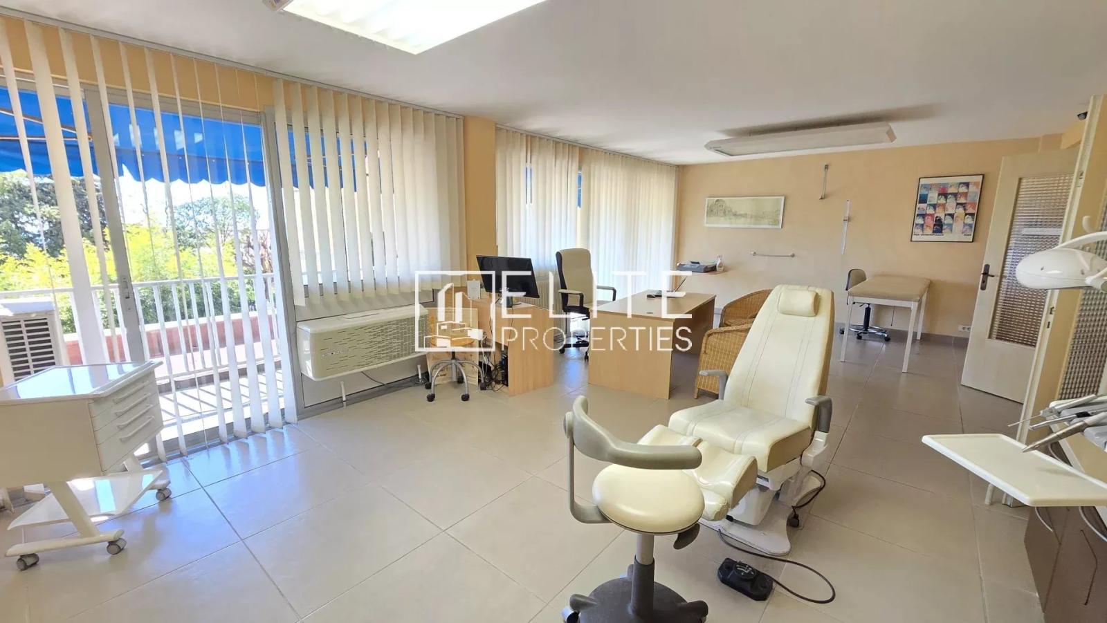 APPARTEMENT  2/3 PIÈCES 68m² + PARKING – GRASSE