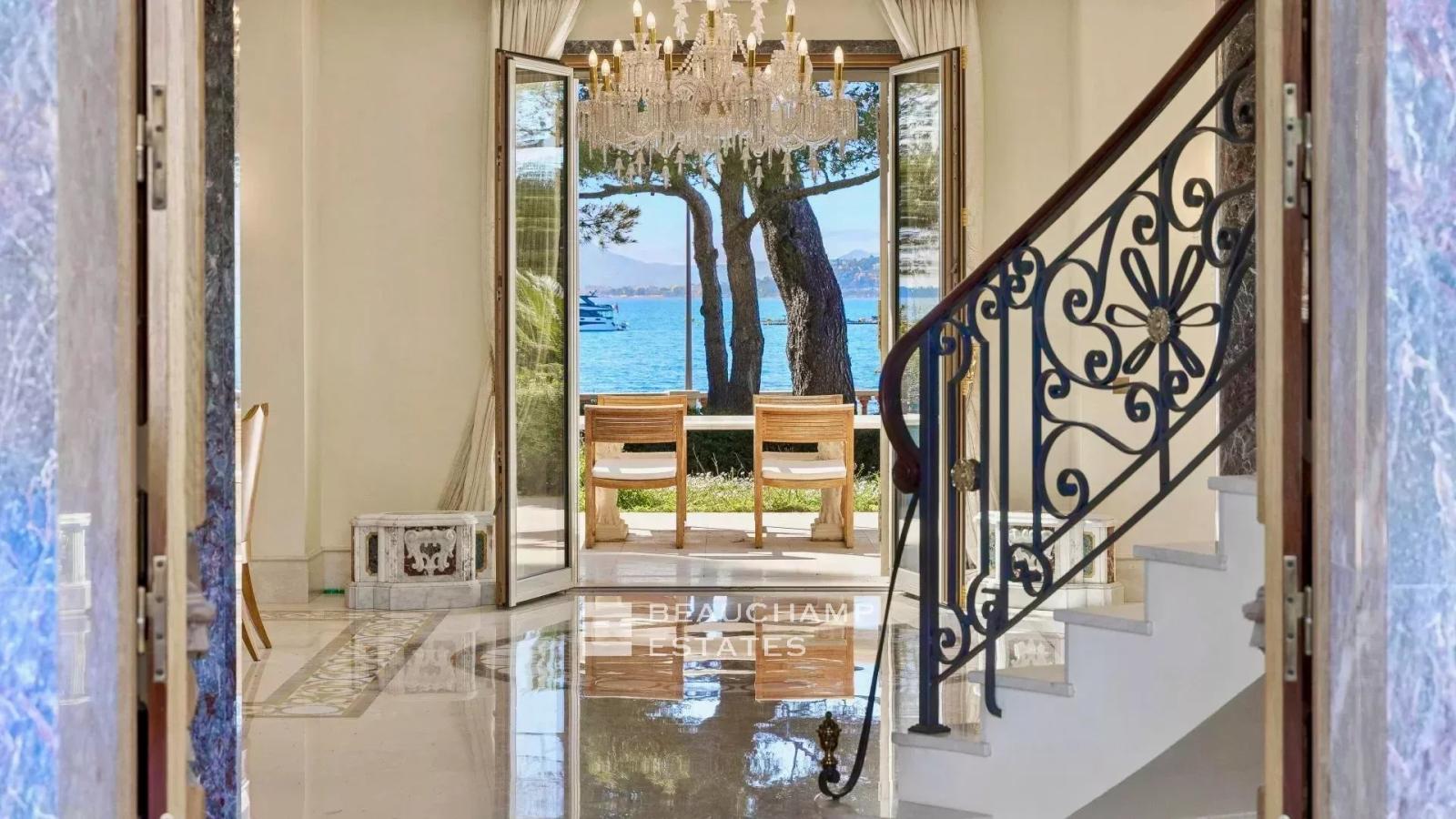 Propriété Belle Époque 8 chambres avec vue mer panoramique - Cap d'Antibes