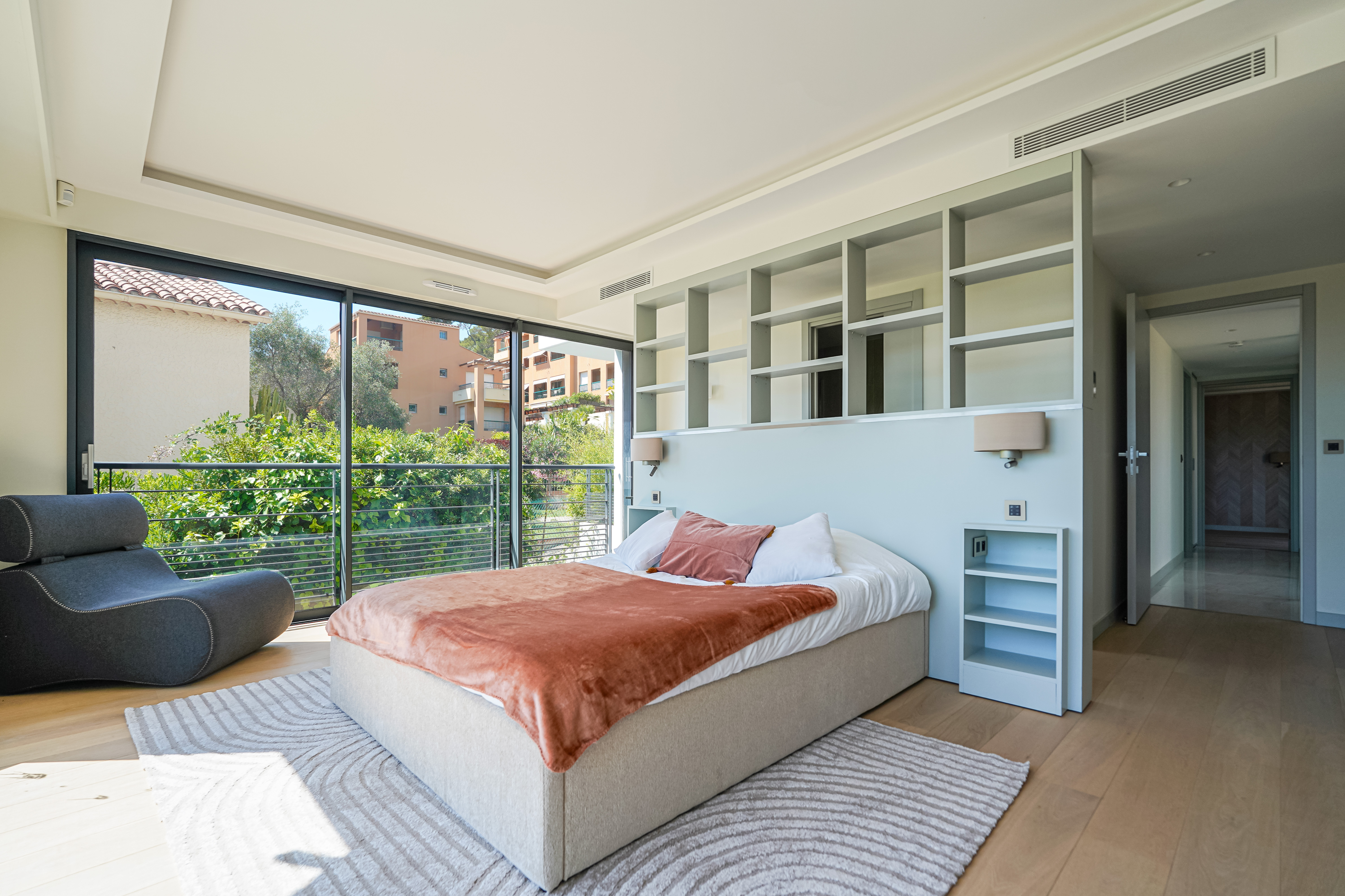 4a57f_chambre-haut-bis-valeri-agency-by-jm-barei-saint-jean-cap-ferrat-1782209442.jpg