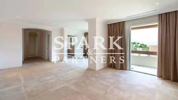 Roquebrune Cap Martin - Maison individuelle dans un domaine privé