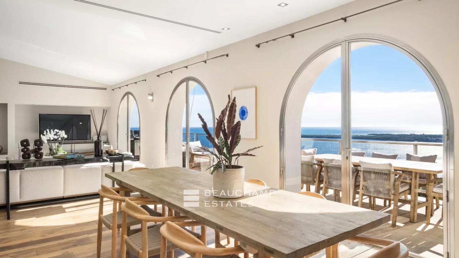 Villa contemporaine avec vue mer panoramique - Cannes