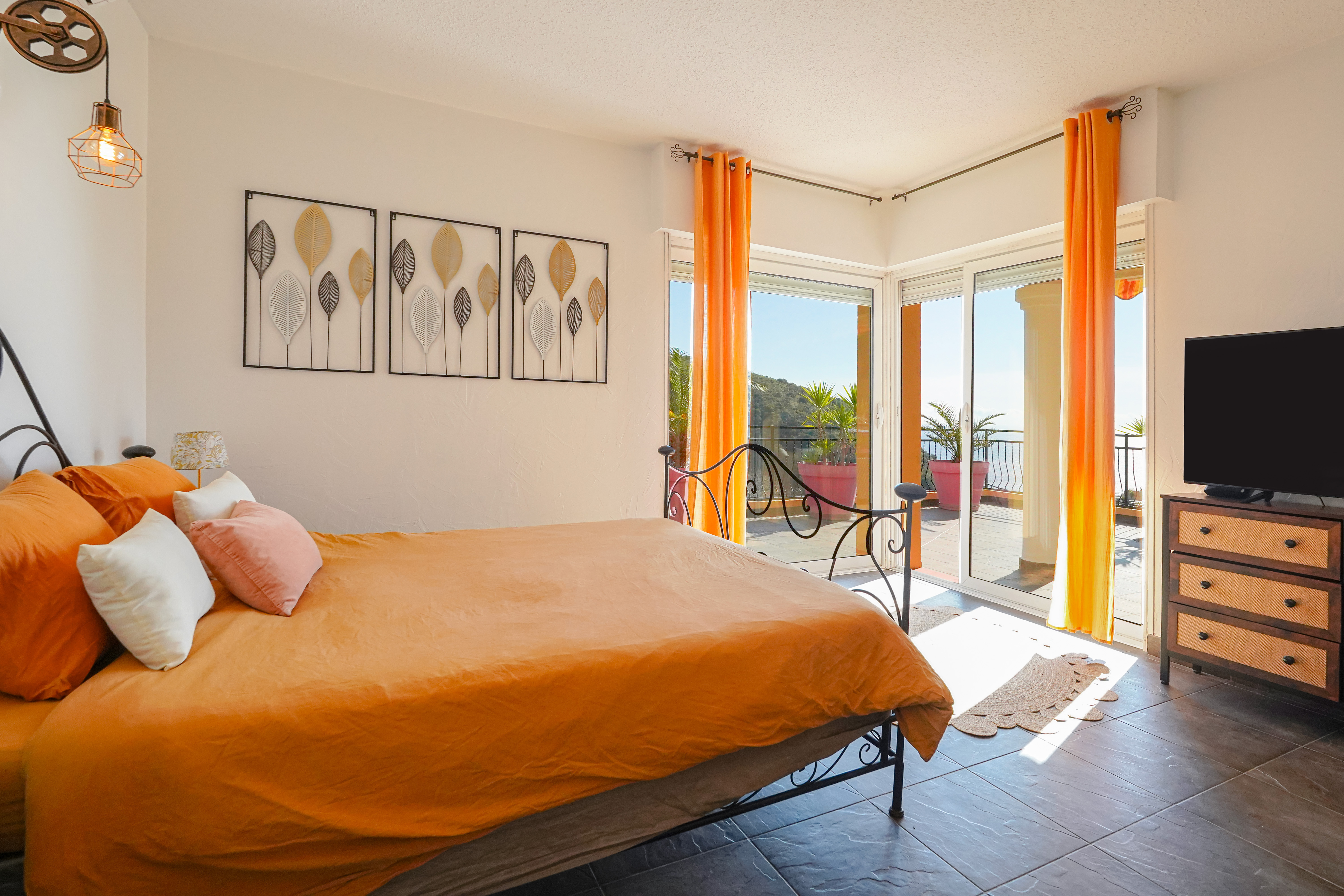 4DELV_master-2-saint-laurent-d-eze-valeri-agency-by-jm-barei-1772527945.jpg