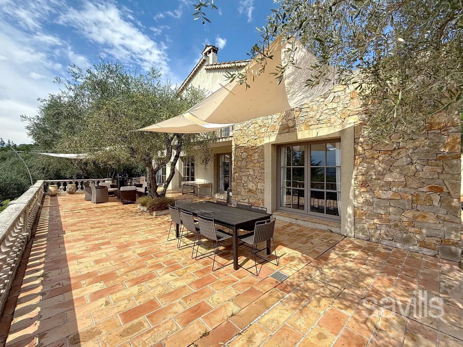 Villa de prestige – Castellaras