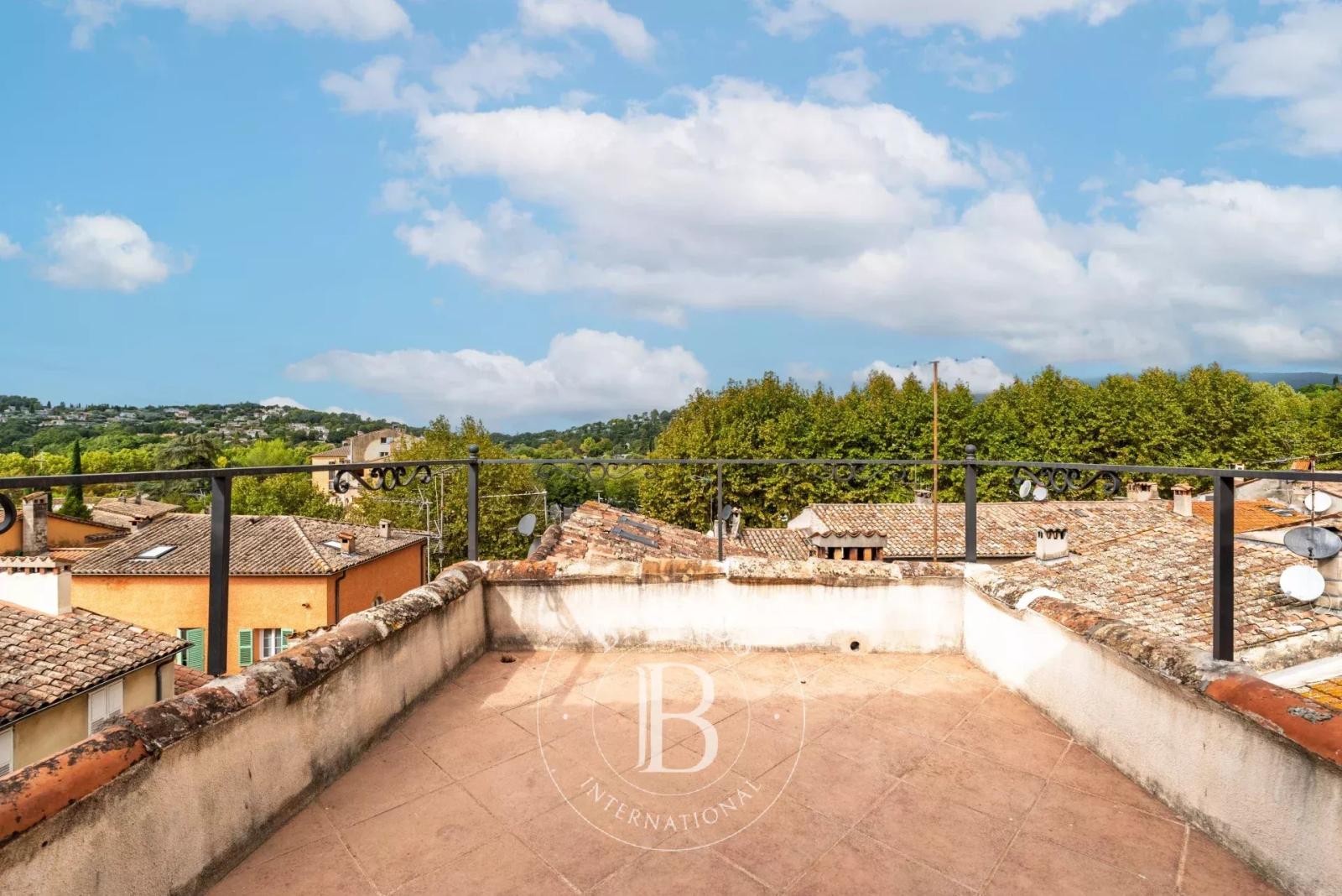 Immeuble - 4 lots - Valbonne village