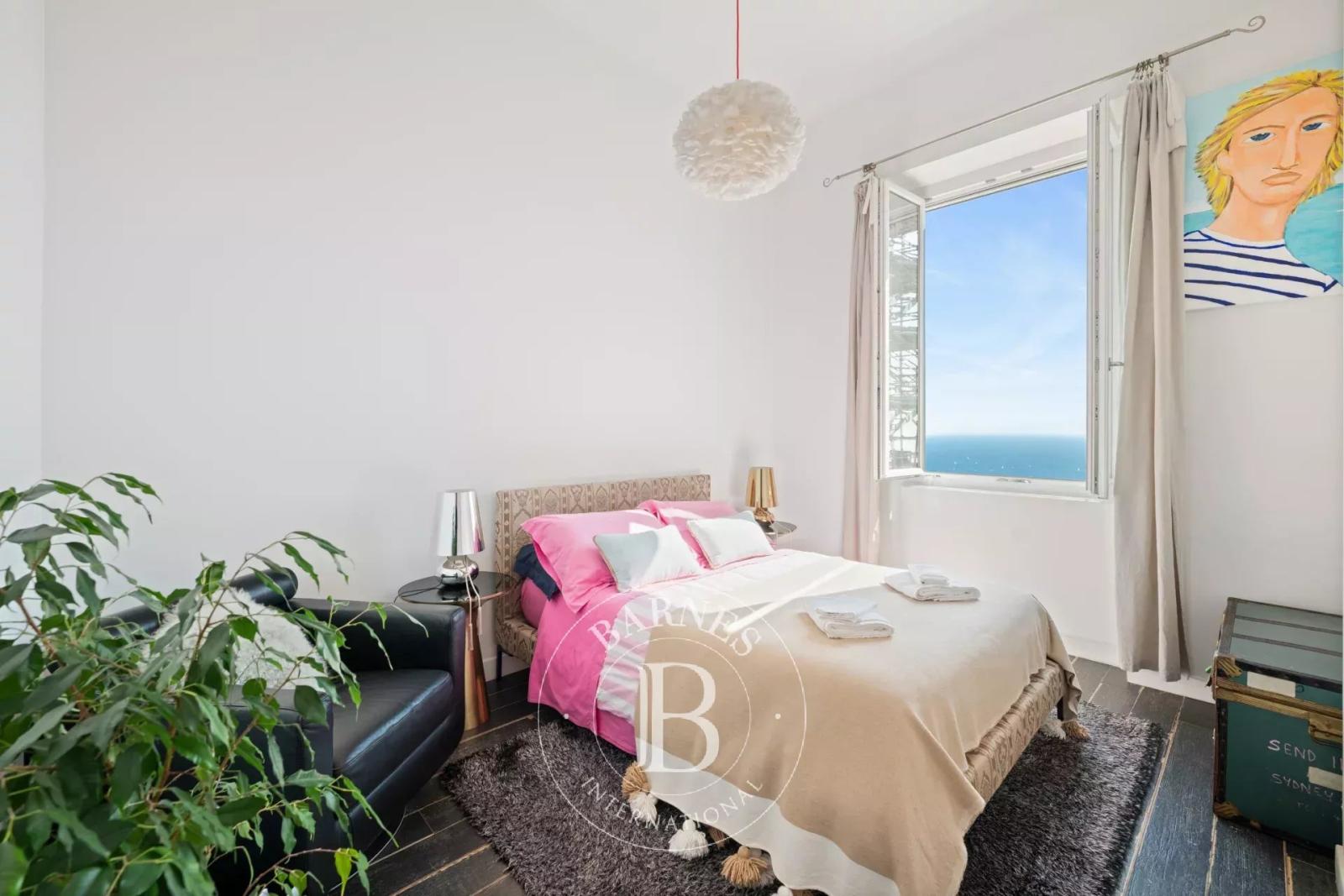 BEAUSOLEIL – APPARTEMENT AVEC VUE EXCEPTIONNELLE SUR MONACO ET LA MER