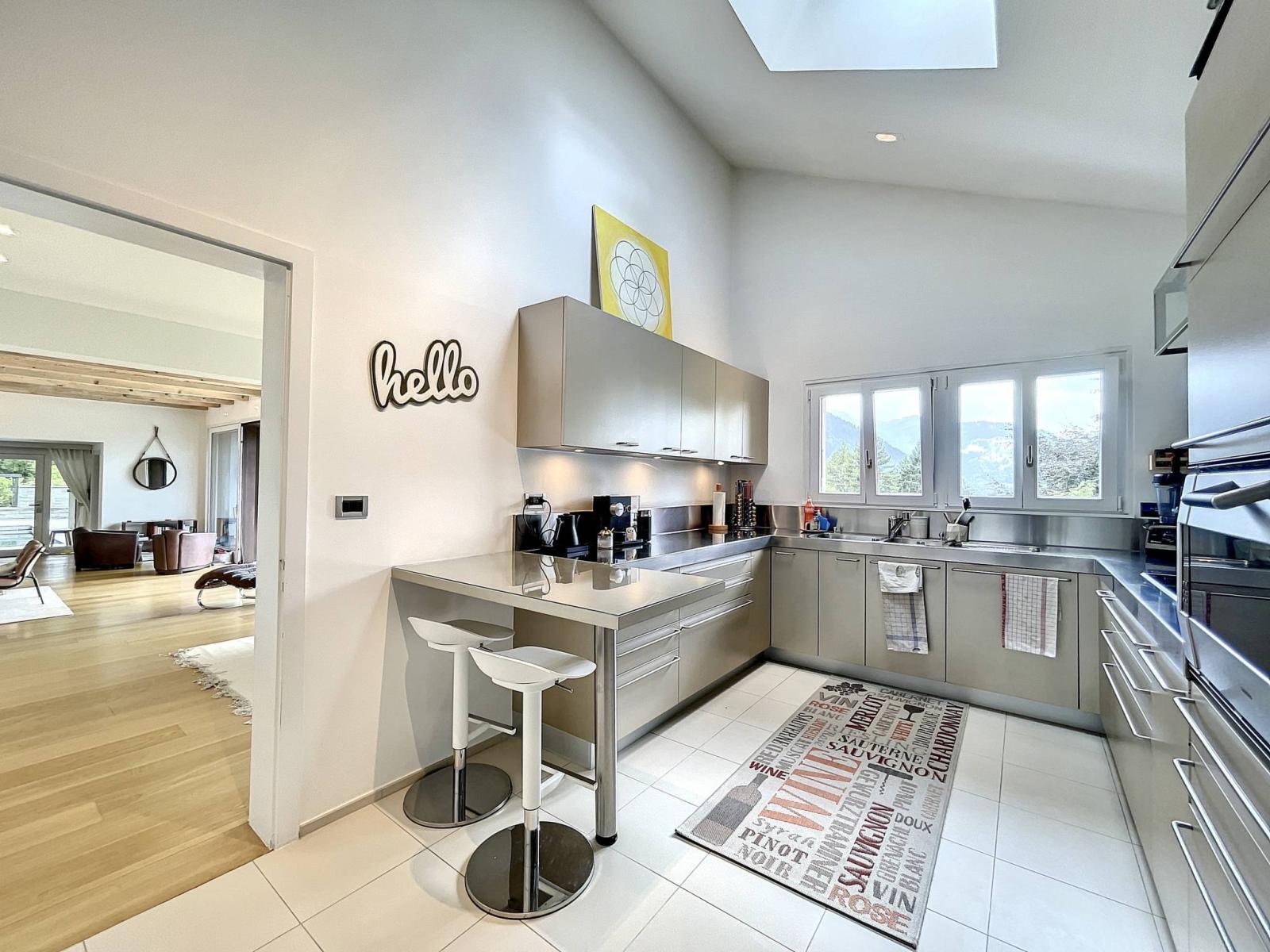 Somptueux chalet avec piscine et vue imprenable sur les Dents-du-Midi