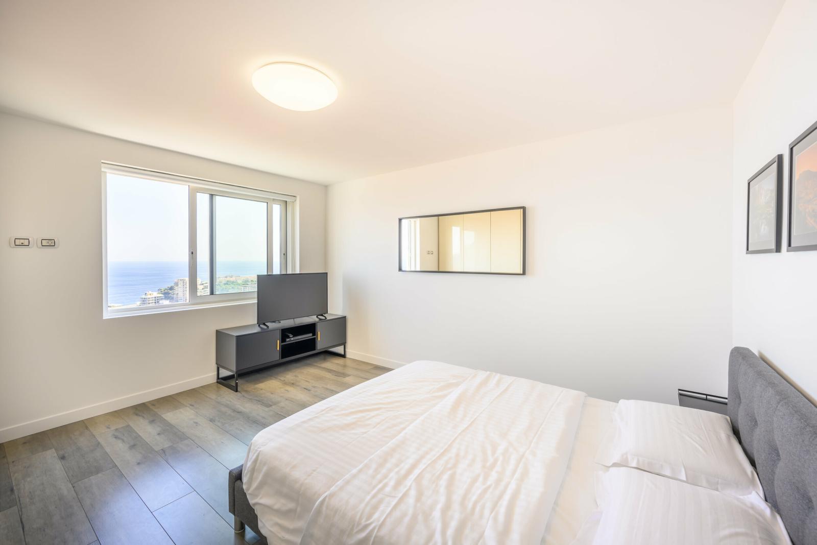 MAGNIFIQUE 5 PIECES BEAUSOLEIL VUE MER