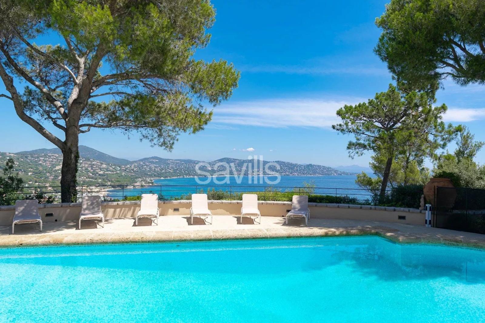 Propriété d'exception vue mer panoramique sur Saint-Tropez