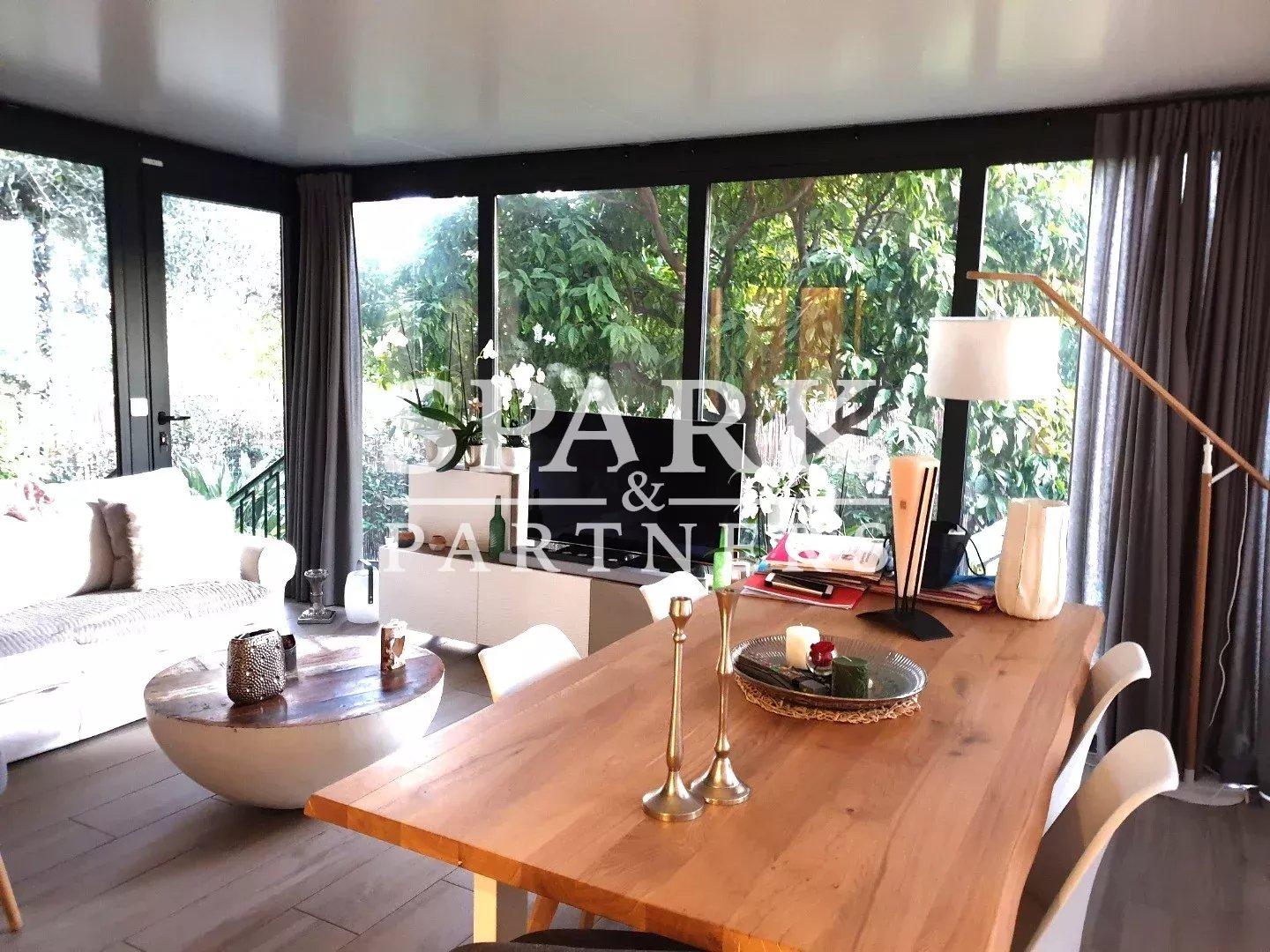 Roquebrune Cap Martin - Quartier plages - Magnifique rez-de-jardin 4 pièces